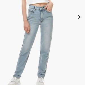FIORUCCI tara 80s tapered Jean in Light Vintage